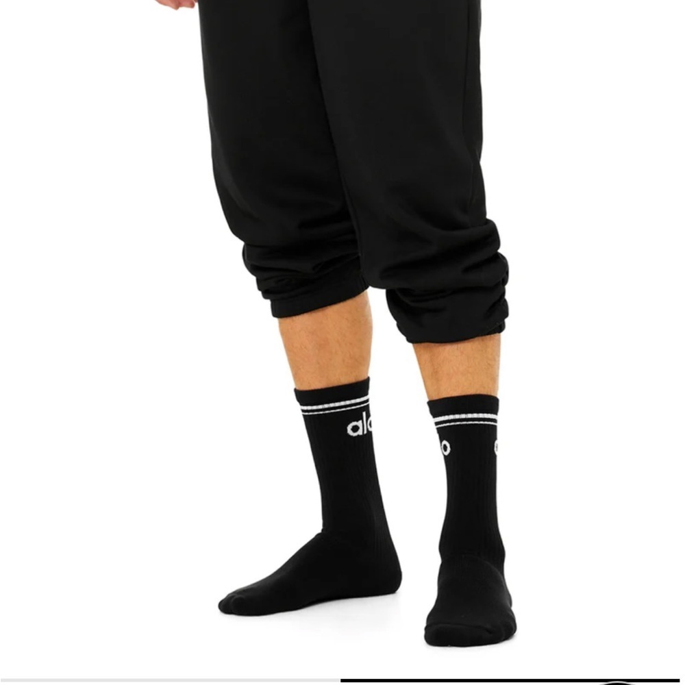 Alo Yoga Unisex Throwback Sock Unisex Black White Medium W 8-11.5 M 6.5-10 NEW